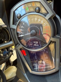 Kawasaki Ninja 400 - 8