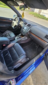 VW GOLF V R32 - 8