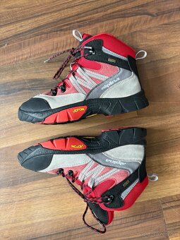 Turistické topanky s Vibram podrážkou - 8