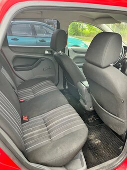 Ford Focus 1.8 tdci - 8