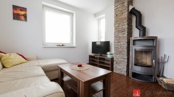 BEŠEŇOVÁ / Predaj apartmánového domu / 4 samostatné jednotky - 8