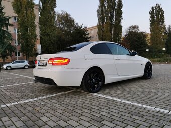 BMW 3 Coupe M-packet - e92 330i 200kW A/T - 2008 - 8