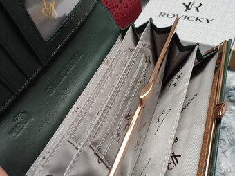 Kožená zelená peňaženka - 8