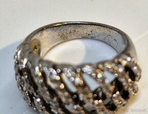 Dámsky strieborný prsteň so zirkónmi - 8