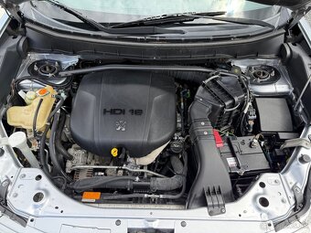 Peugeot 4007 2.2 HDi Executive Pack 7-miest - 8