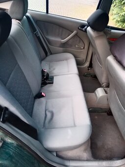 Škoda Octavia na diely - 1.6 (55 kW), benzín. - 8