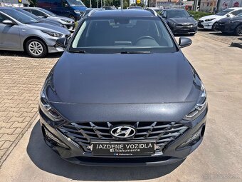 Hyundai i30CW 1.5 T-GDi 118kW mHEV AT7 Family - 8