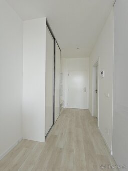 NA PRENÁJOM 2 IZBOVÝ BYT S PARKOVANÍM NOVOSTAVBA - 8