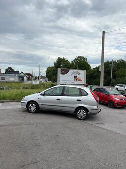 Nissan Almera Tino  1.8 Benzin - 8