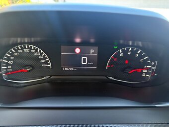 Peugeot 2008 1.2PureTech 130 Active - 8