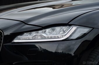 Jaguar F-Pace 2.0D I4 240k R-Sport AWD A/T --- 2019 --- - 8
