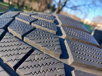 235/50 r19 zimné pneumatiky - 8