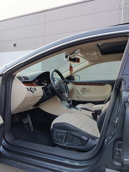 VW Passat CC - 8