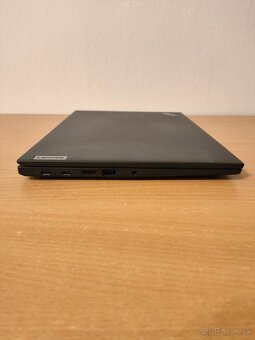 ThinkPad T14s Gen 3 | i5 • 8GB • 256GB SSD - 8