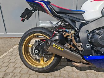HONDA CBR 1000RR - 8