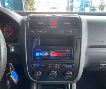 Volkswagen GOLF V 1,9TDi, SK ŠPZ AKCIA 12 mesačná záruka - 8