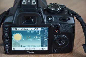 Nikon d3100 s VR objektivom nikkor 18-55 AF 6tis. snimkov - 8