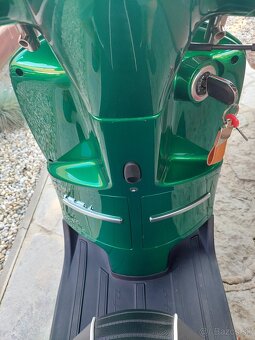 PEUGEOT DJANGO 125i SPORT RACING GREEN - 8