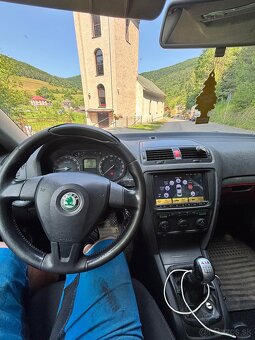 Škoda Octavia 2 combi 4x4 - 8