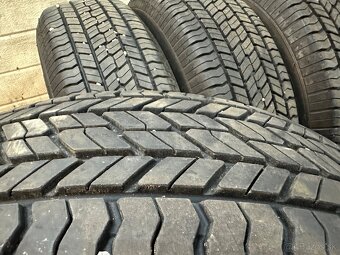 215/70R16 letne - 8