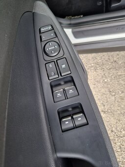 Hyundai Tucson 1.6 100kw, 50 000km, Automat, 2020 - 8