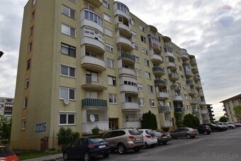 PRENÁJOM: 1IZBOVÝ VEĽKOMETRÁŽNY BYT, NOVÁ VES - DUNAJSKÁ STR - 8