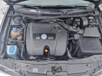 Volkswagen Golf 1.6 - 8