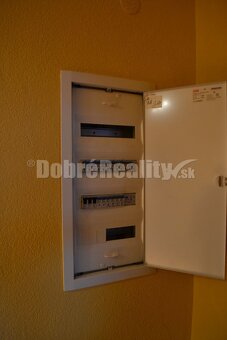 EXKLUZÍVNE Predaj - ihneď voľný rodinný dom vo vyhľadávanej - 8