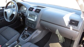 Predám VW Golf 1.6 benzín/27.500km/2008 - 8