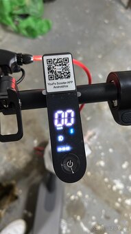 Nová Elektrická Kolobežka 350W (NEODBALENÁ - V KRABICI) - 8