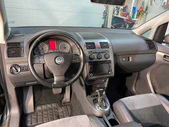 Predam Volkswagen Touran 2.0 TDI, 6 st. automat - 8