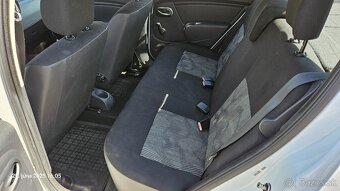 Predám Dacia Sandero Hatchback r. 2009 - 8