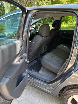 Peugeot 3008 HDi dovoz gb - 8