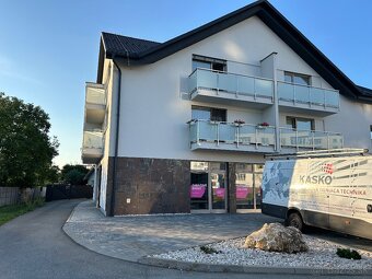 KRÁSNY JEDNOIZBOVÝ BYT V CENTRE MESTA - 8