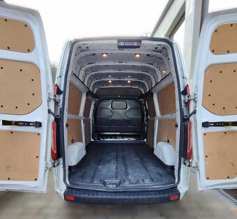 Ford Transit Custom - 8