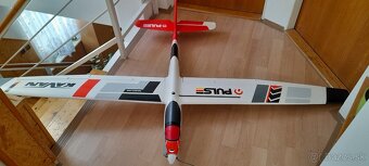 Rc vetroň Kavan Pulse 2200 - 8