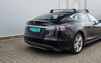 Tesla Model S 85 Free Supercharger - 8