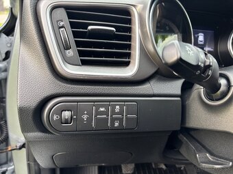 Kia Ceed 1.0 T-GDI - 8