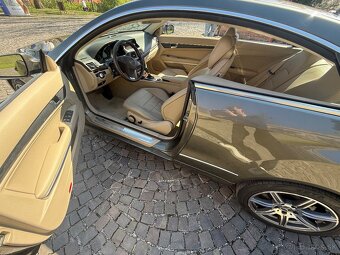 Mercedes-Benz Coupe e350 CGI - 8