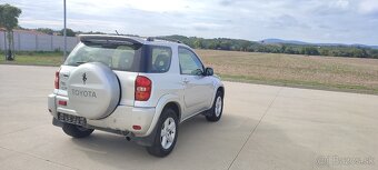 Toyota RAV4 2.0 D4D 85 KW 4x4 3-dv., r.v. 2005 - 8