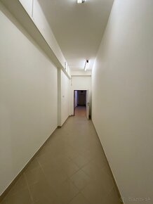 Prenajmeme obchodné priestory - 8