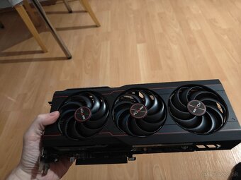PULSE AMD Radeon RX 6800 - 8