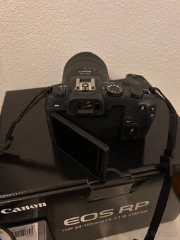 Canon EOS RP s bohatým príslušenstvom - 8