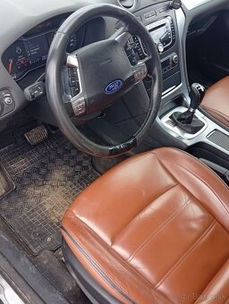 Ford Mondeo na náhradné diely - 8