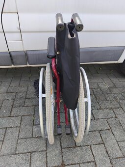 Invalidný skladací vozík - 8