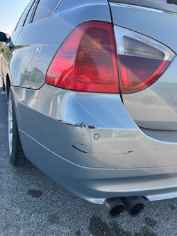 Predám BMW E91 330xd 170kw - 2006 - manuál - 8