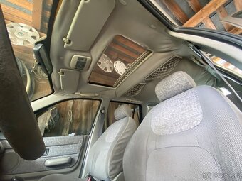 Land rover freelander 1.8b - 8