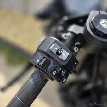 Kawasaki ZX6R ročník 2024 - 7300 km - 8
