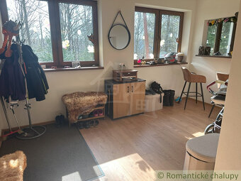 Exkluzívne: Veľká chata na peknom mieste Kokava-Línia. - 8