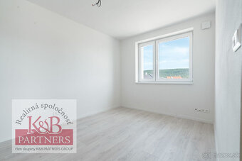 Ponúkame na predaj novostavbu troch 4izb. RD v Trenčíne - 8